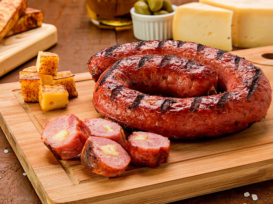 Linguiça recheada com queijo Frigorífico Marchiori, fotografia de comida